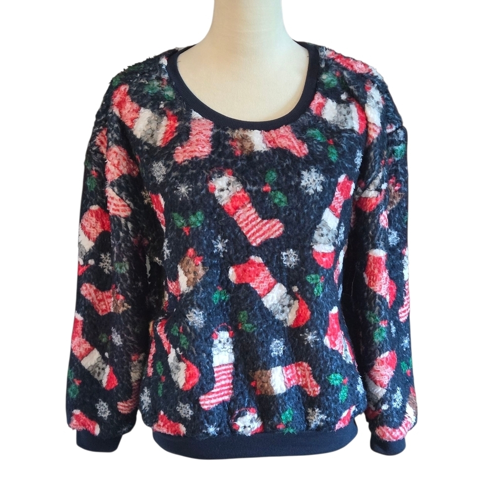 No Boundaries Women’s L Holiday Christmas Sweater Fluffy Cozy Kitty Cat Print